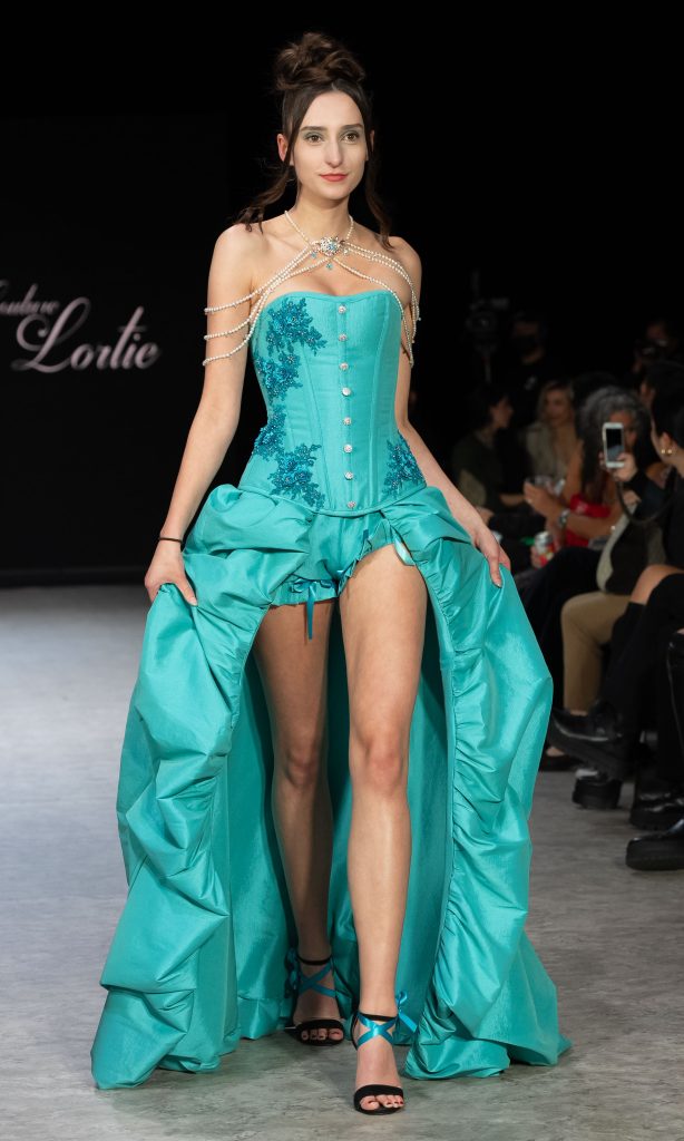 Maison De Couture Signe Veronique Lortie Vancouver Fashion Week SS23