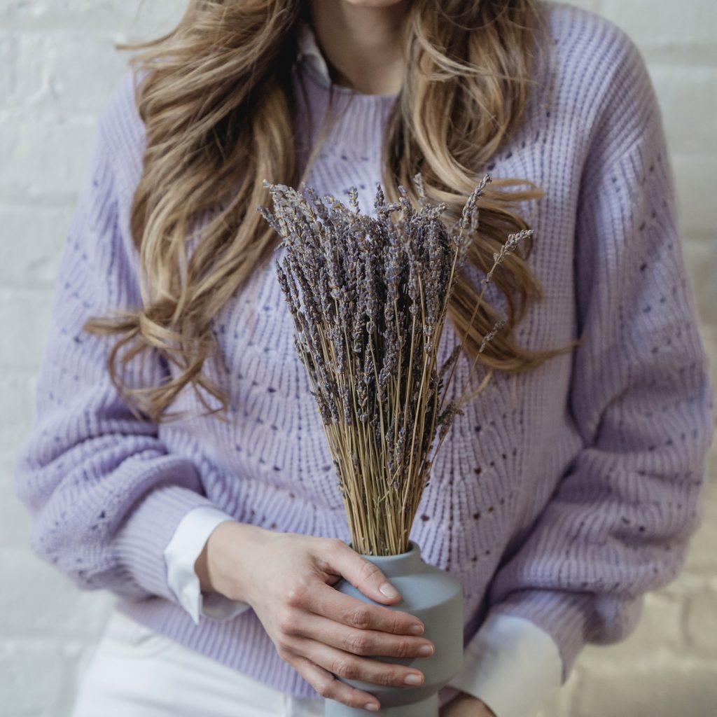 Fashion colour trends spring 2023 lavender
