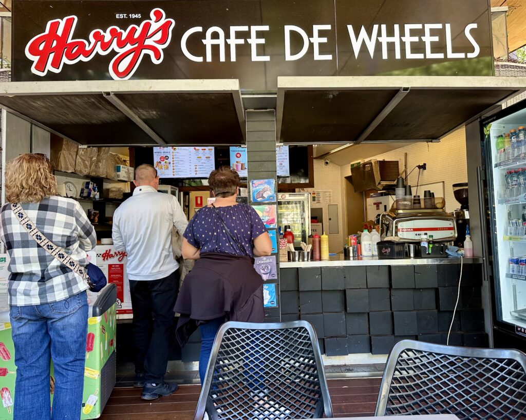 Harry's Cafe de Wheels Sydney Photo Edward Quan